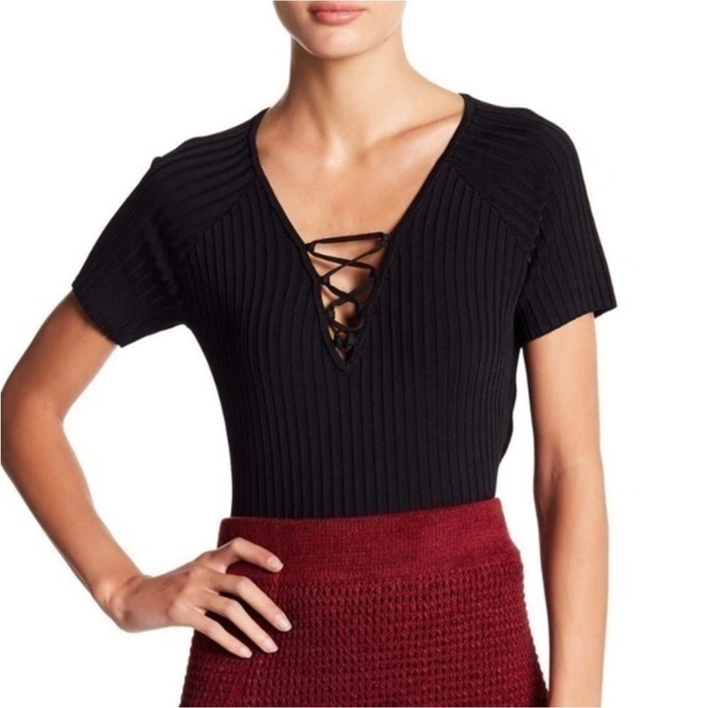 BCBGMAXAZRIA ribbed tie up Top